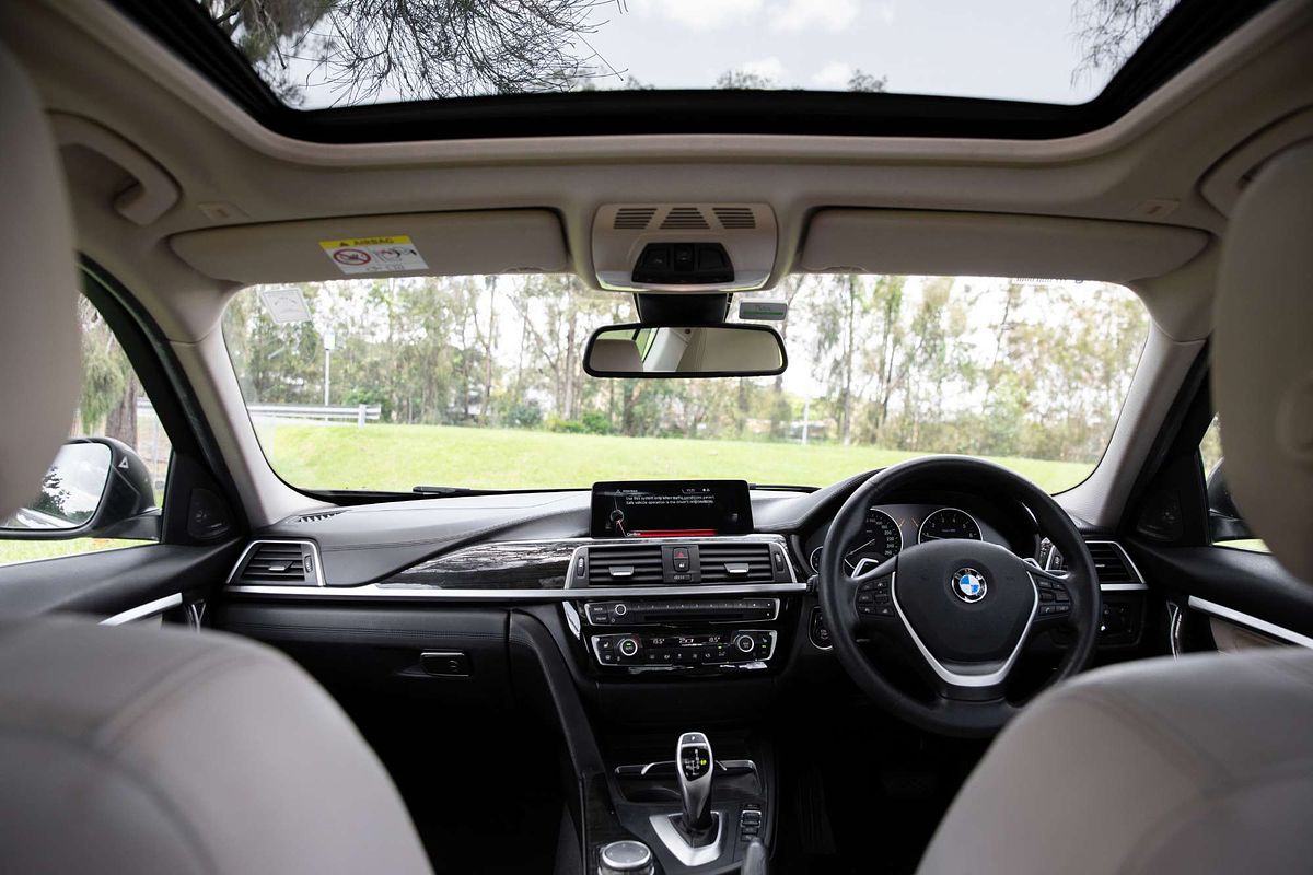 2018 BMW 3 Series 340i M Sport F30 LCI