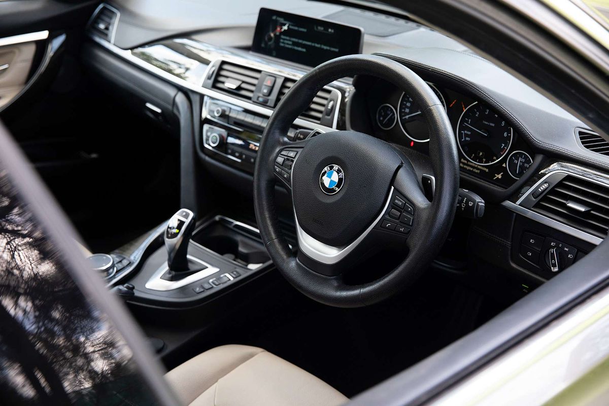 2018 BMW 3 Series 340i M Sport F30 LCI