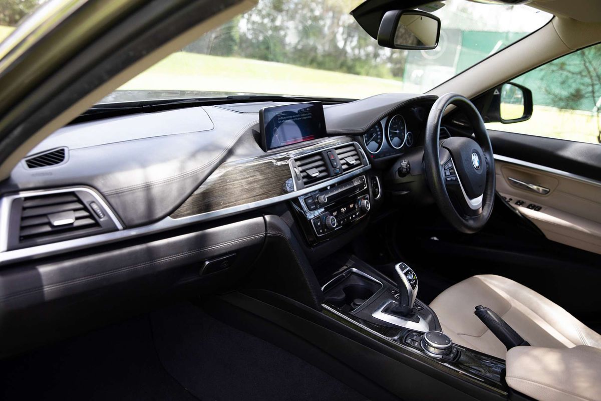 2018 BMW 3 Series 340i M Sport F30 LCI