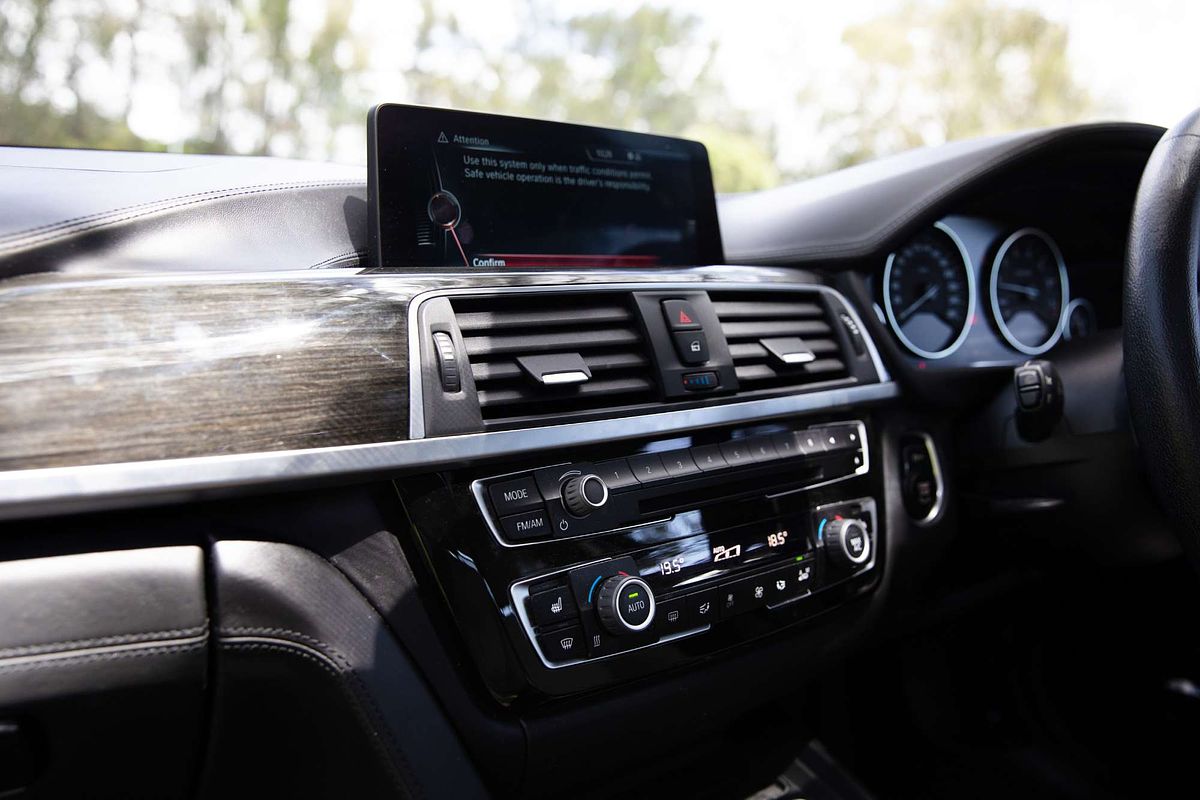 2018 BMW 3 Series 340i M Sport F30 LCI