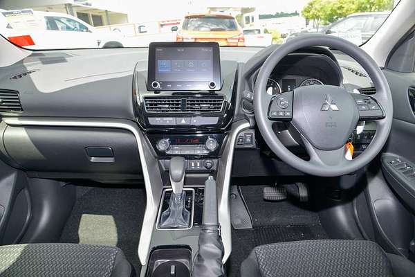 2024 Mitsubishi Eclipse Cross ES YB