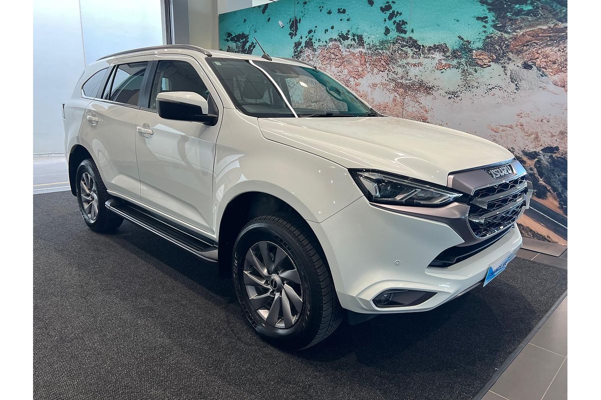 2023 Isuzu MU-X LS-U
