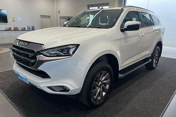2023 Isuzu MU-X LS-U