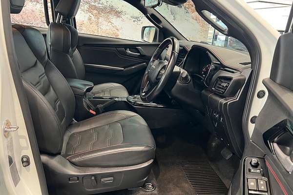 2023 Isuzu D-MAX X-TERRAIN 4X4