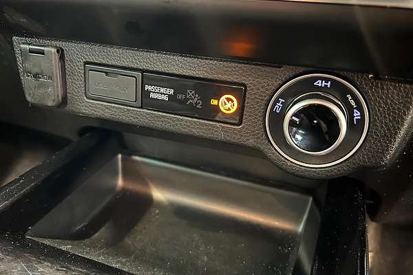 2023 Isuzu D-MAX X-TERRAIN 4X4