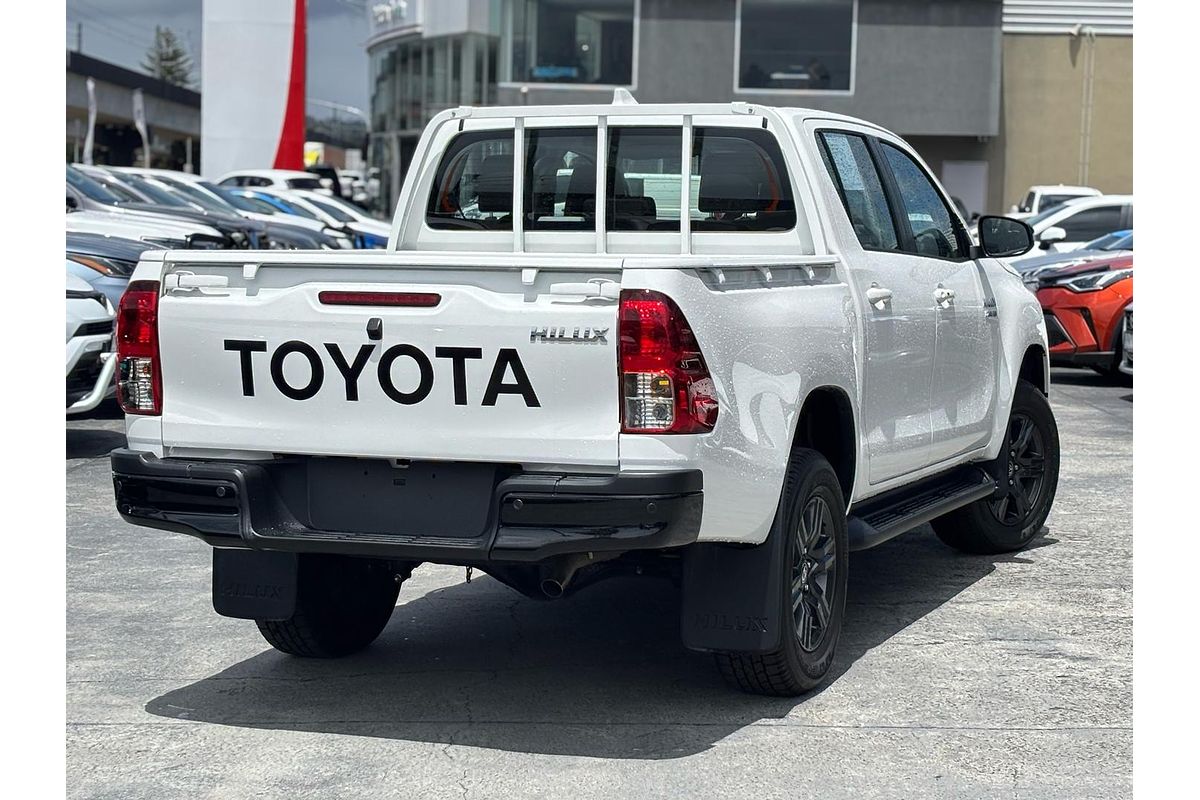 2024 Toyota Hilux SR 48V GUN126R 4X4
