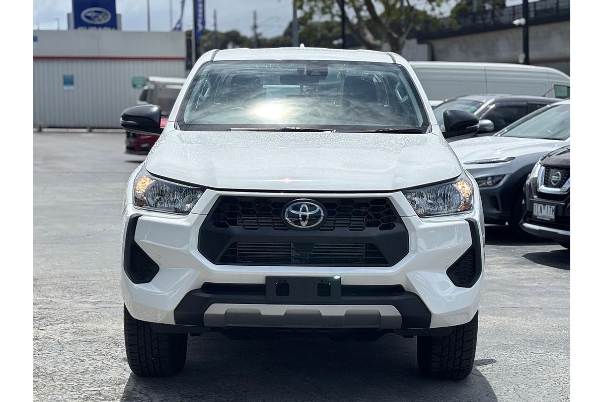 2024 Toyota Hilux SR 48V GUN126R 4X4