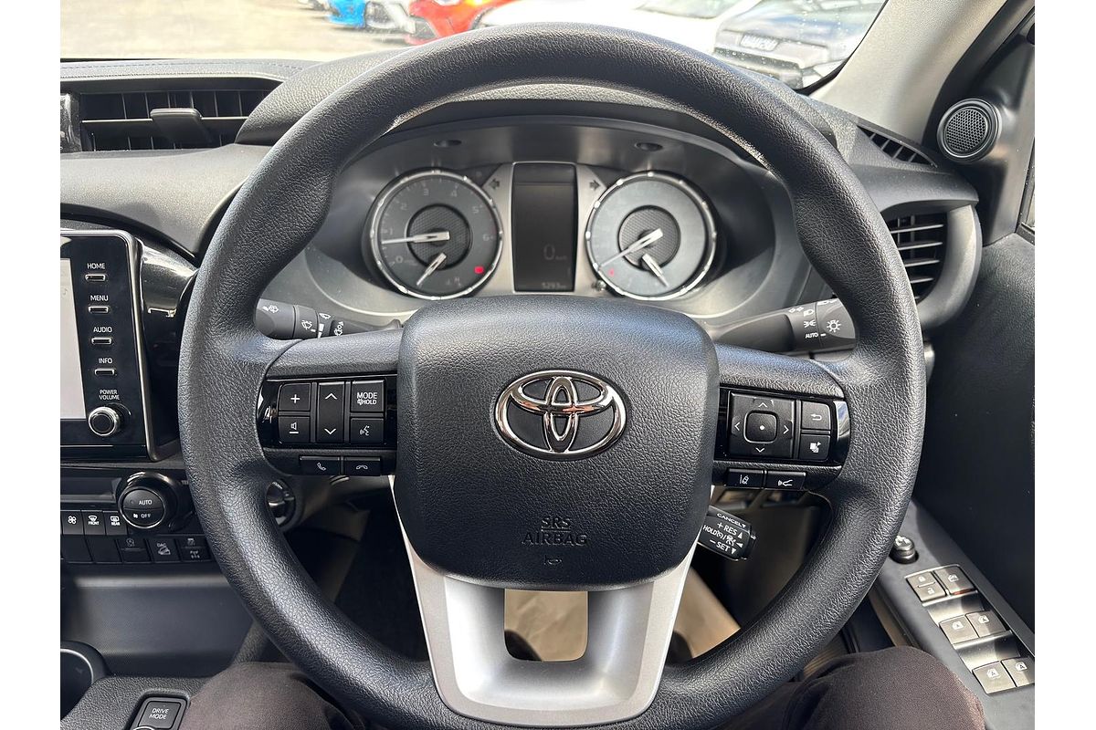 2024 Toyota Hilux SR 48V GUN126R 4X4
