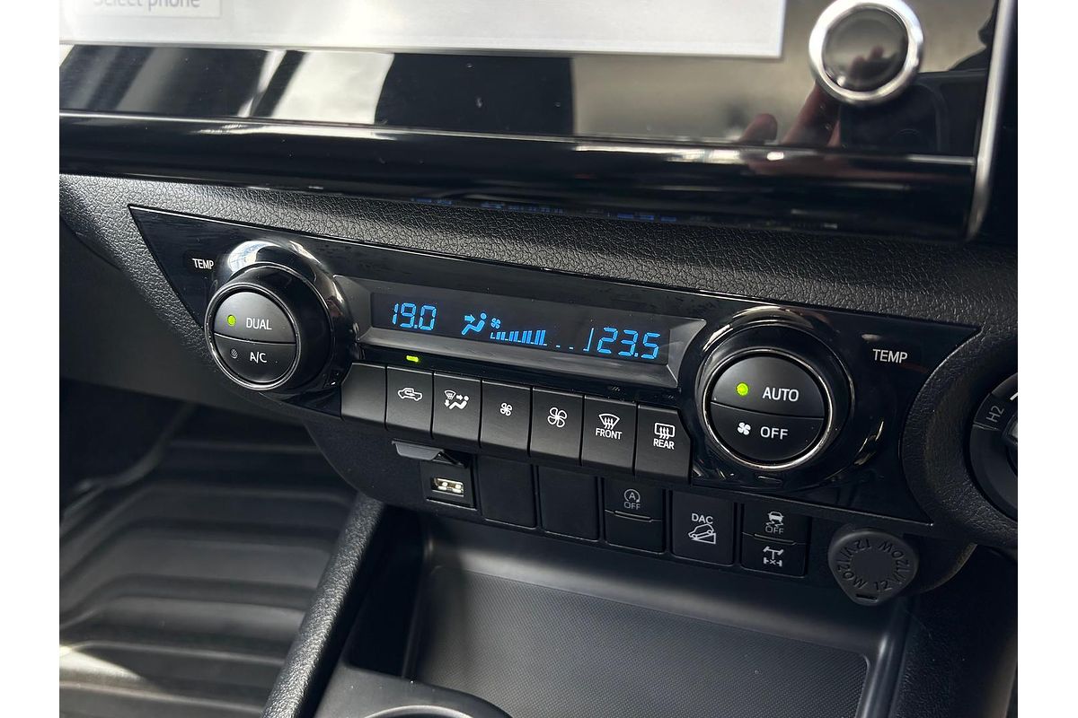 2024 Toyota Hilux SR 48V GUN126R 4X4