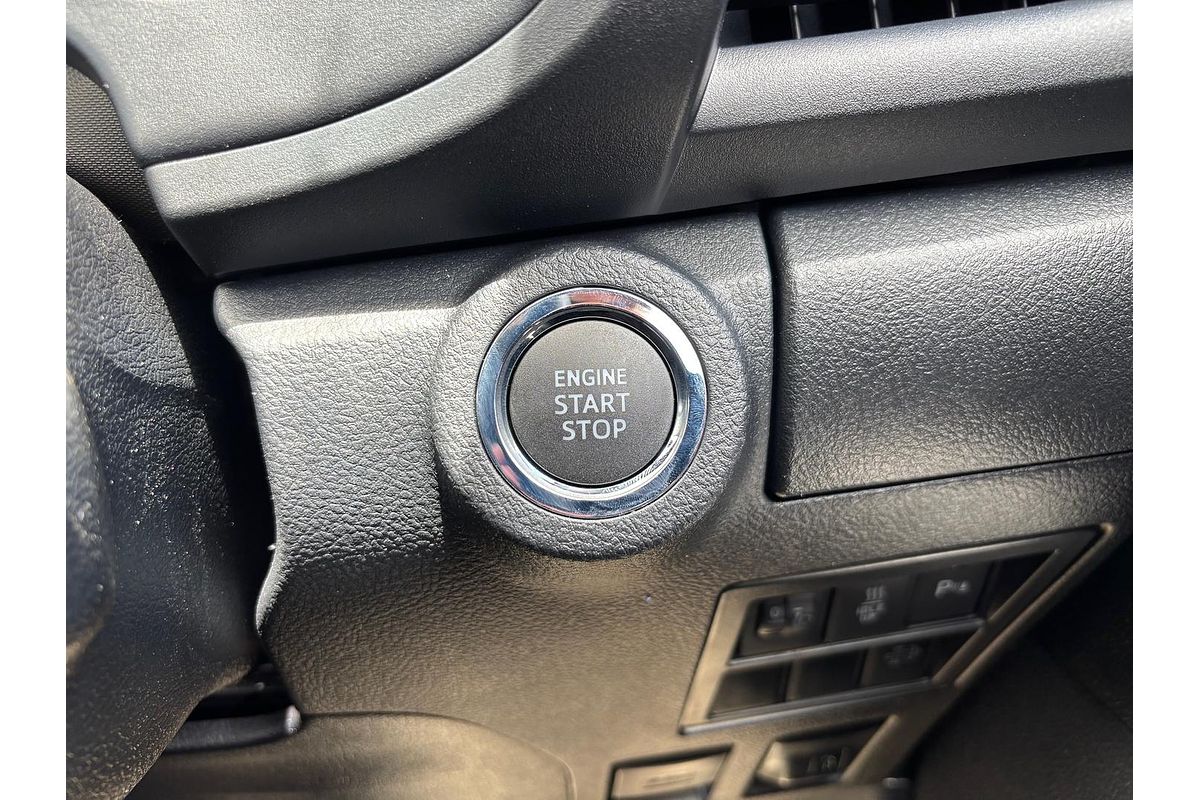 2024 Toyota Hilux SR 48V GUN126R 4X4