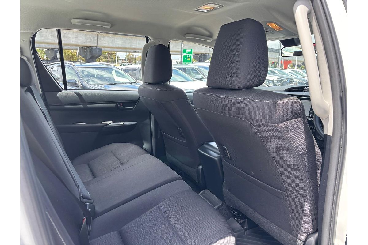 2024 Toyota Hilux SR 48V GUN126R 4X4
