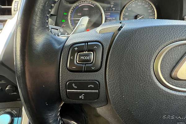 2017 Lexus NX NX300h Luxury AYZ10R