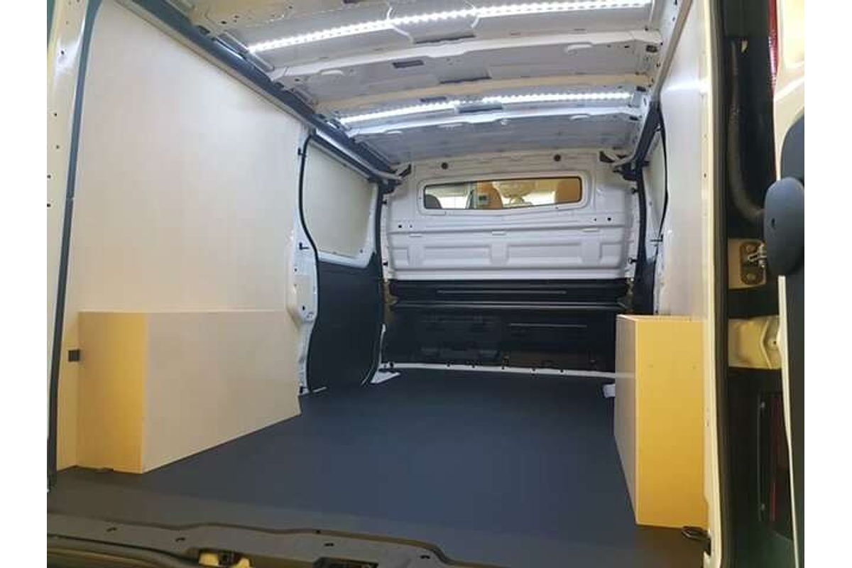 2024 Renault Trafic Premium X82 LWB