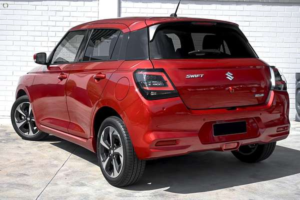 2024 Suzuki Swift Hybrid GLX UZ