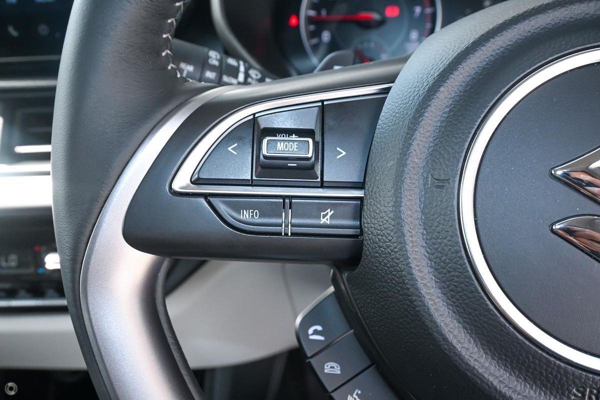 2024 Suzuki Swift Hybrid GLX UZ