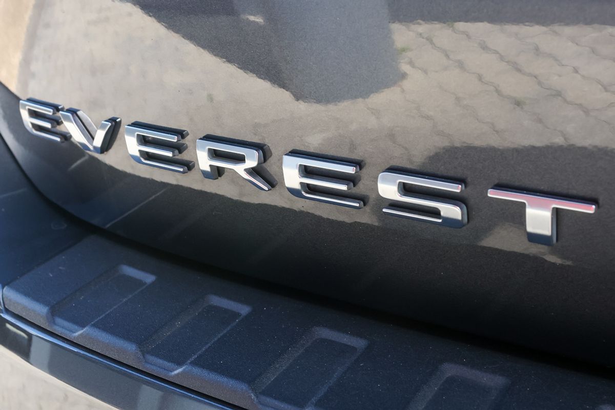 2023 Ford Everest Platinum