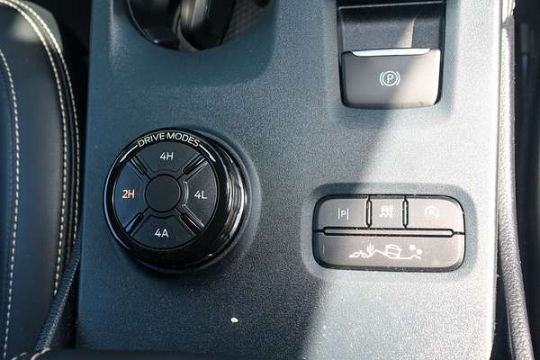 2023 Ford Everest Platinum