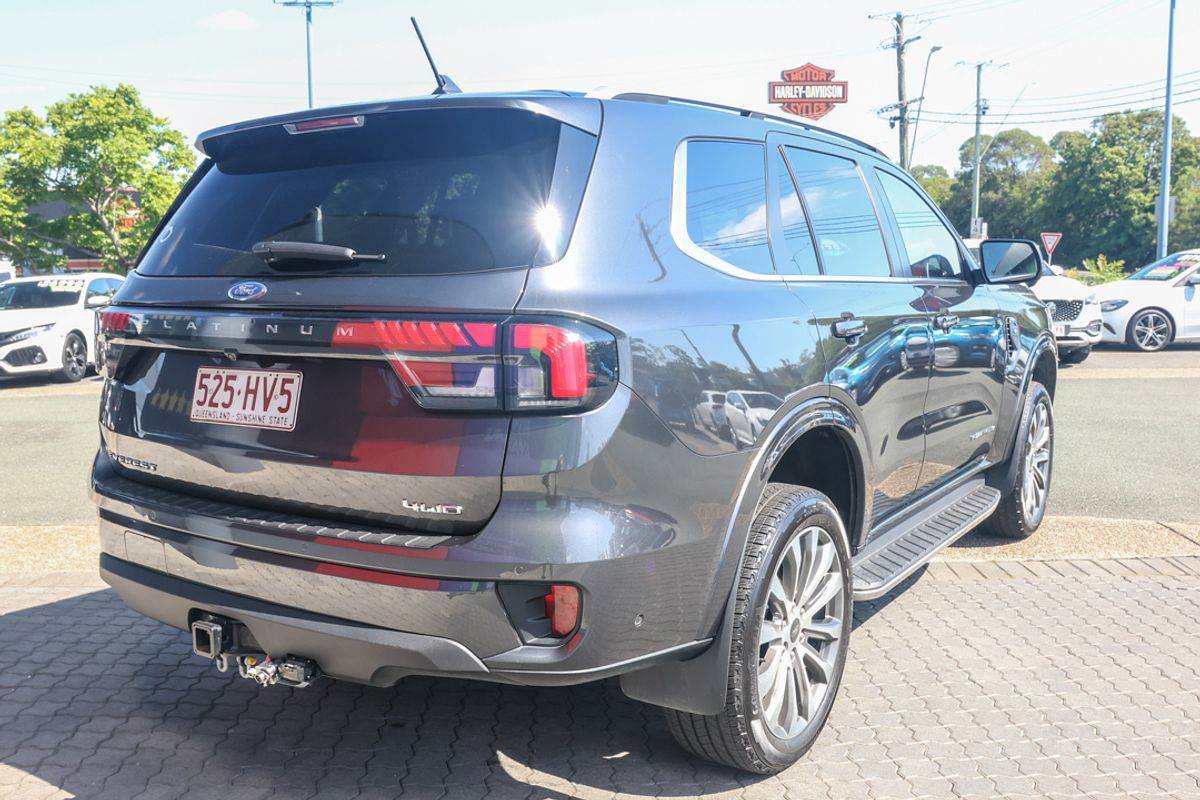 2023 Ford Everest Platinum