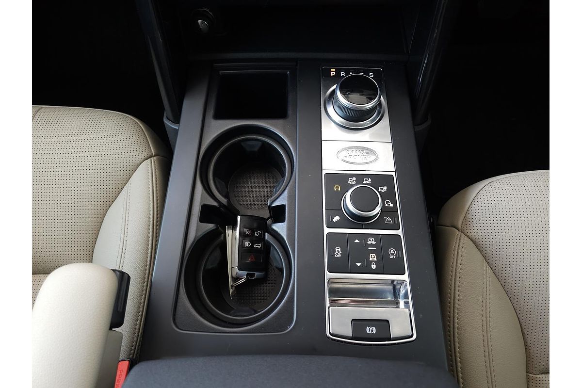 2019 Land Rover Discovery SD4 SE Series 5