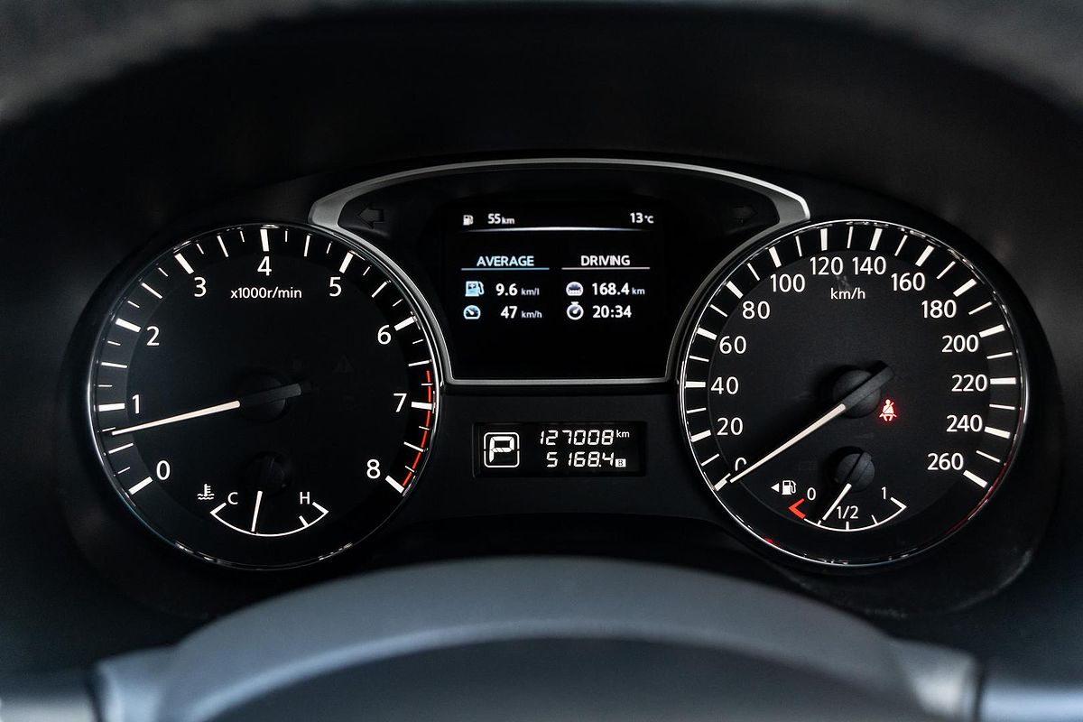 2016 Nissan Pathfinder ST R52
