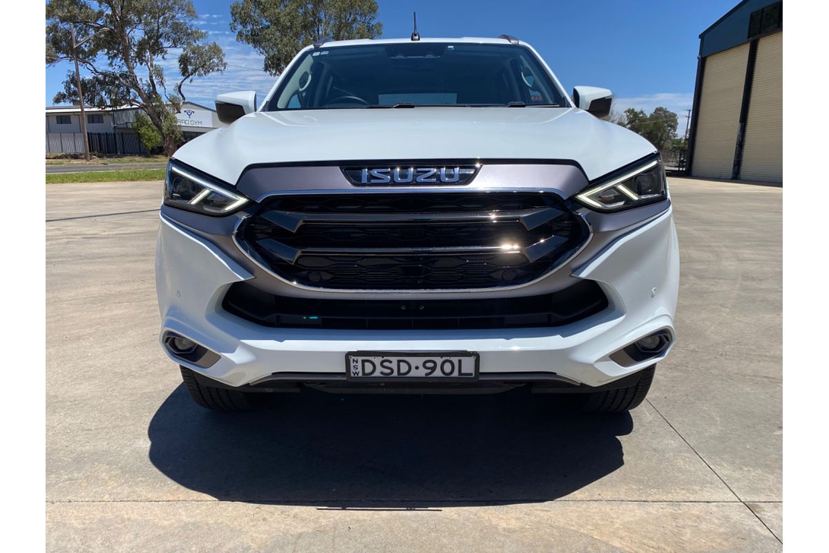 2023 Isuzu MU-X LS-T