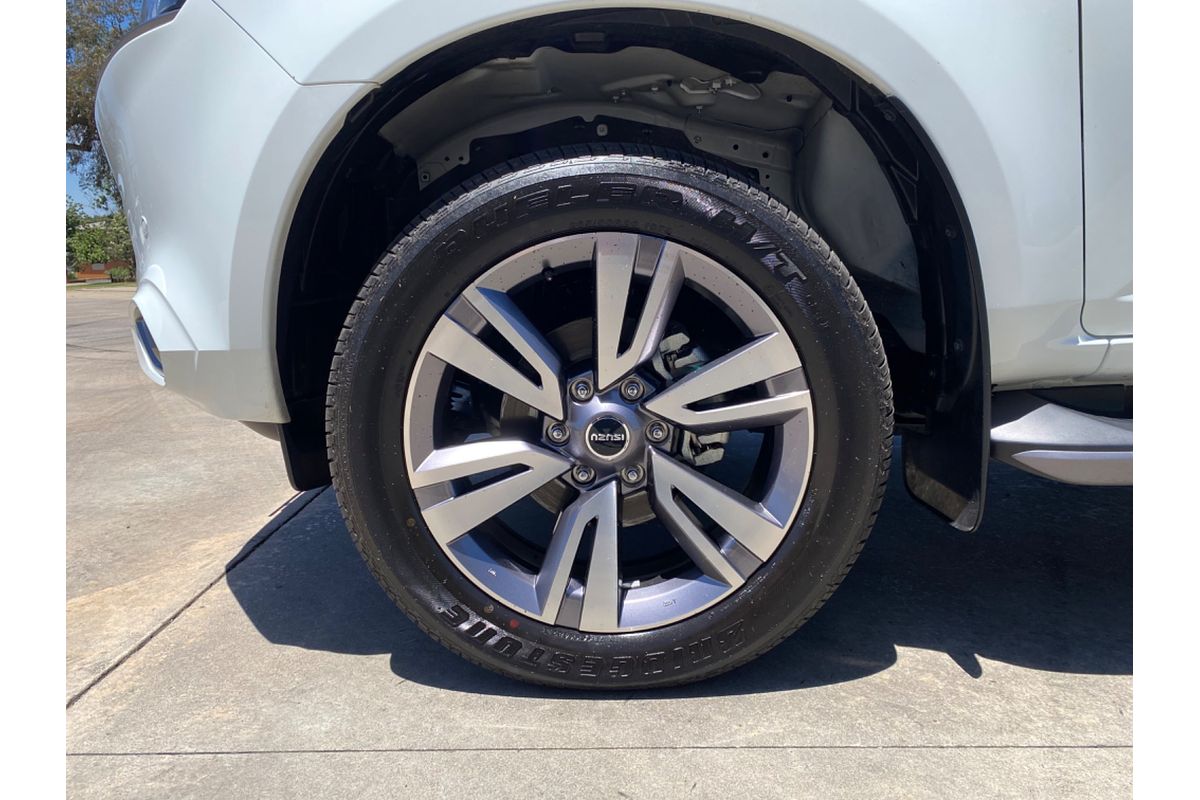 2023 Isuzu MU-X LS-T