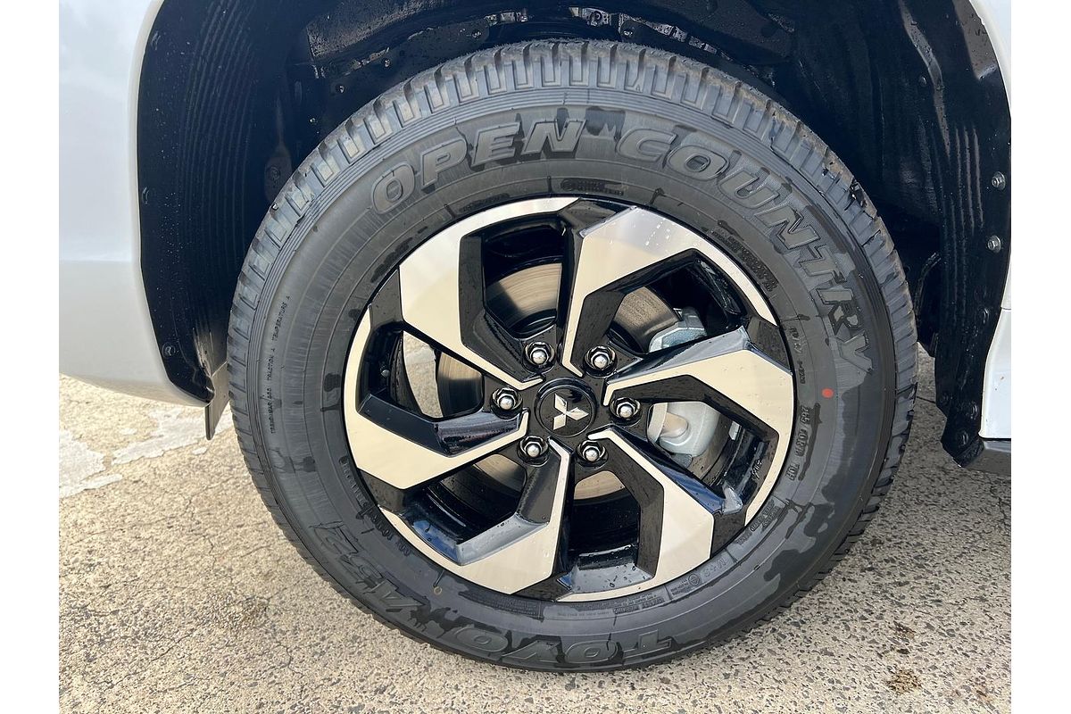 2024 Mitsubishi Pajero Sport Exceed QG
