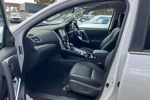 2024 Mitsubishi Pajero Sport Exceed QG