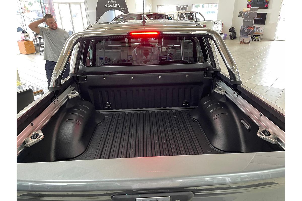 2024 Nissan Navara ST-X D23 4X4