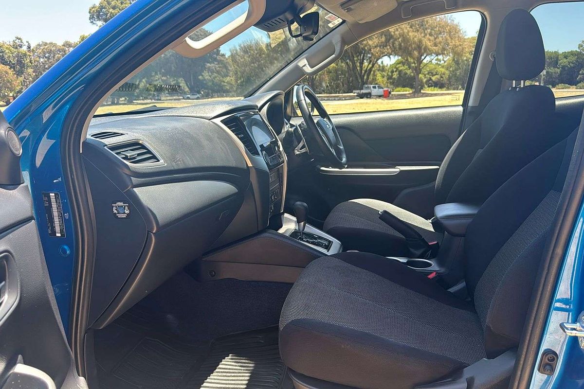 2023 Mitsubishi Triton Sport Edition MR 4X4