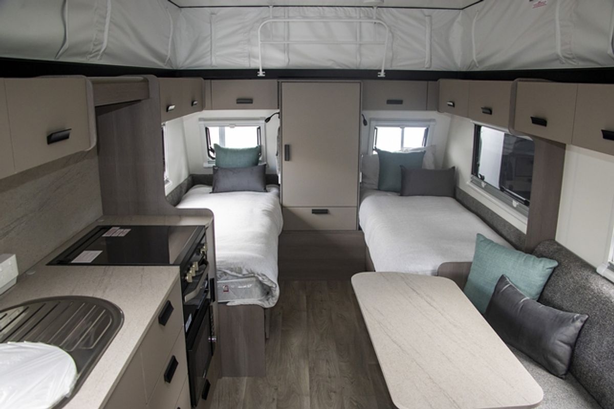 2024 Jayco JOURNEY POPTOP 17.55-9.OB.JY-MY24
