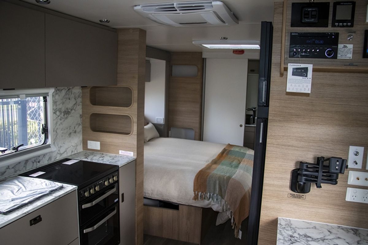2024 Jayco SILVERLINE CARAVAN 24.75-2.SL-MY24
