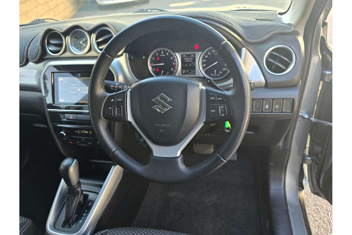2017 Suzuki Vitara RT-S LY