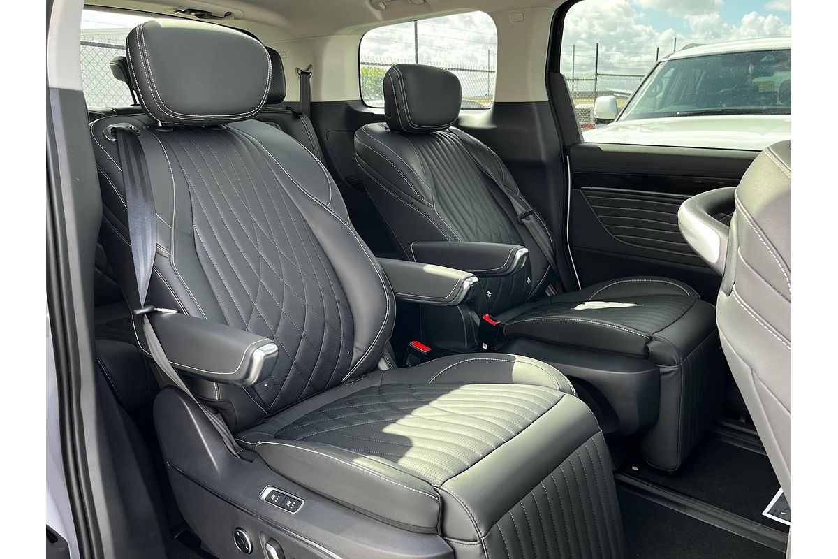 2023 LDV MIFA 9 Executive