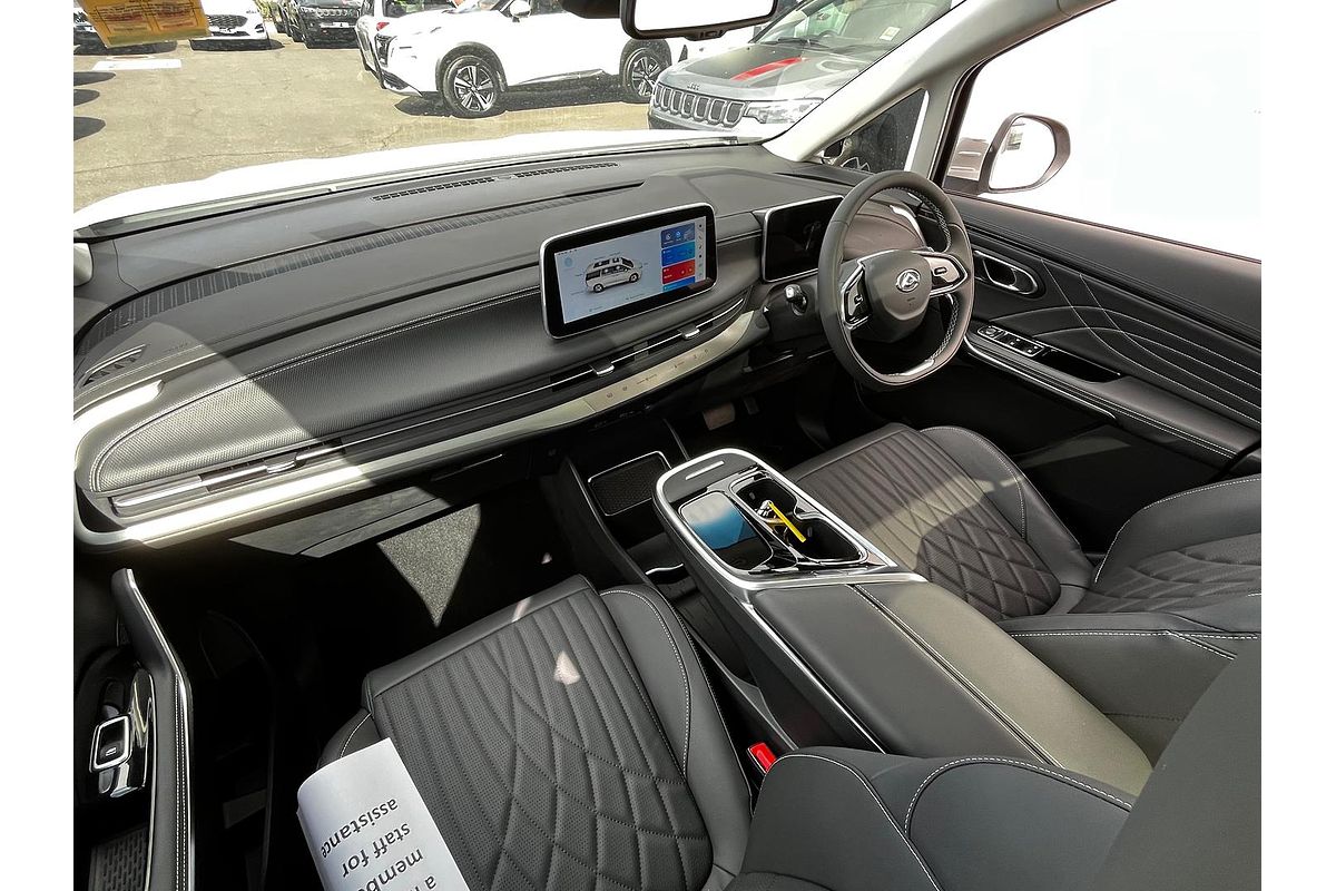 2023 LDV MIFA 9 Executive