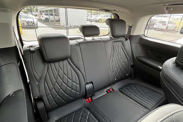 2023 LDV MIFA 9 Executive