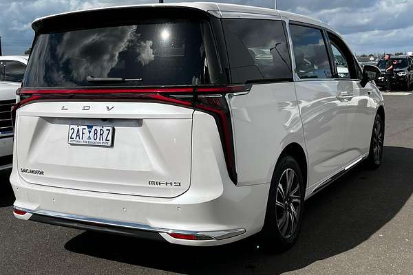 2023 LDV MIFA 9 Executive