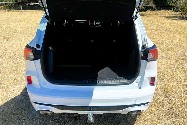 2022 Ford Escape ST-Line ZH