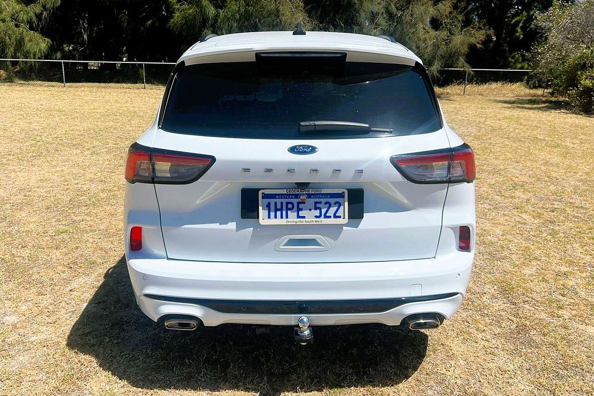 2022 Ford Escape ST-Line ZH
