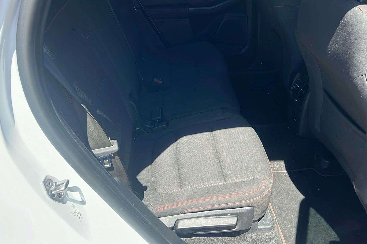 2022 Ford Escape ST-Line ZH