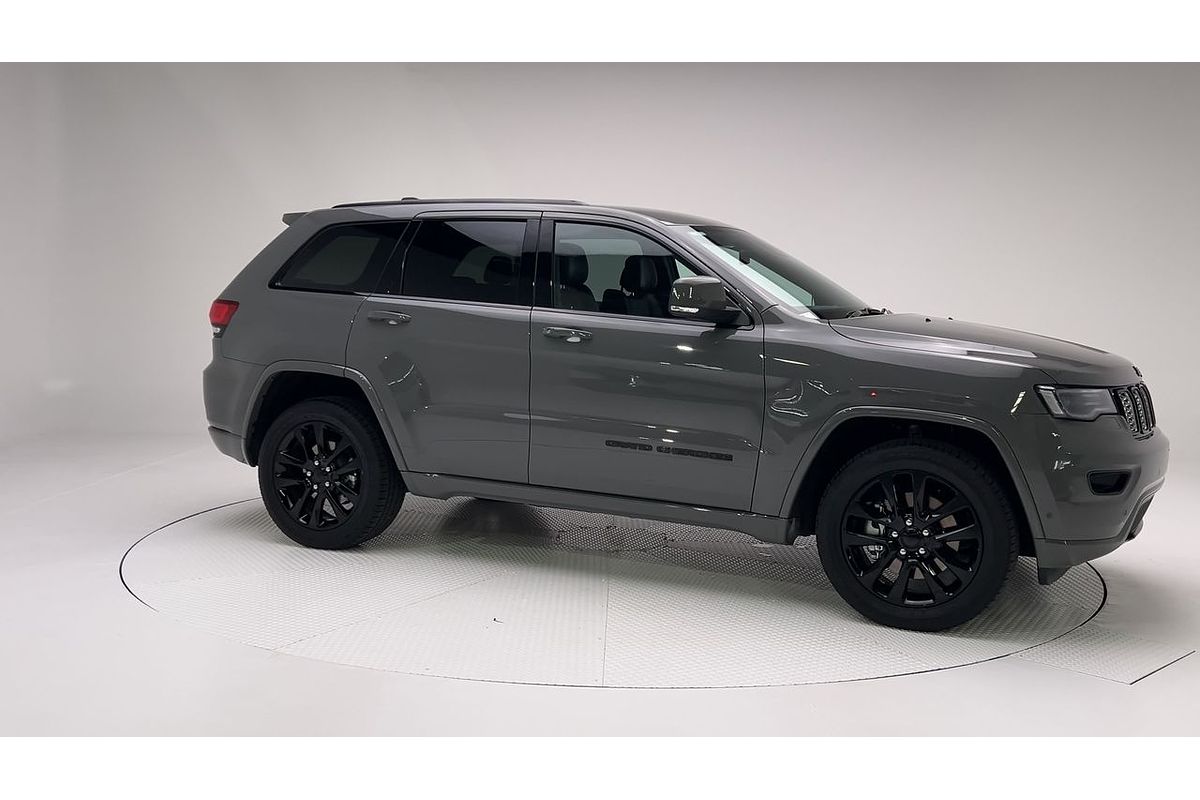 2021 Jeep Grand Cherokee Night Eagle WK