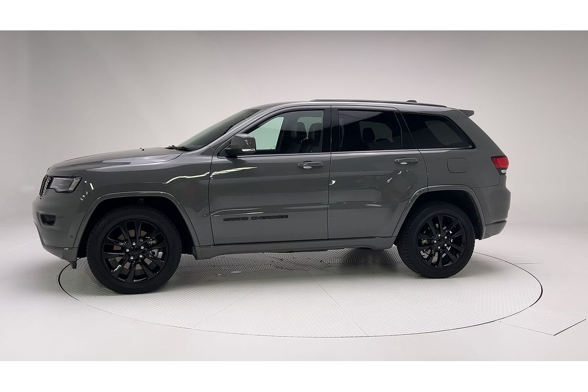 2021 Jeep Grand Cherokee Night Eagle WK