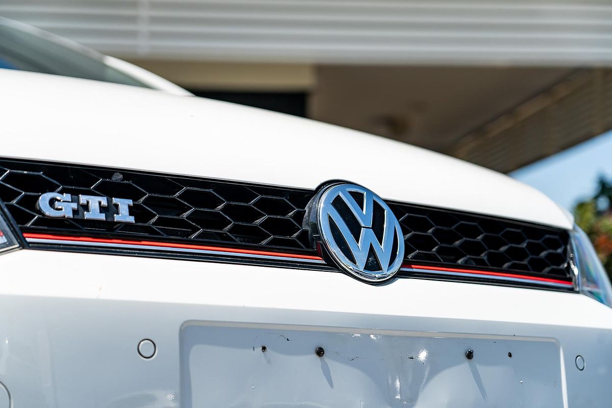 2016 Volkswagen Polo GTI 6R