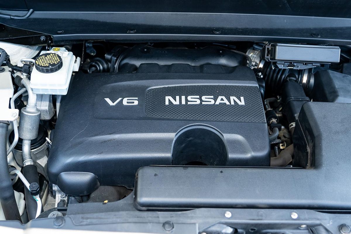 2017 Nissan Pathfinder ST R52 Series II