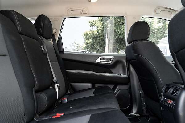 2017 Nissan Pathfinder ST R52 Series II