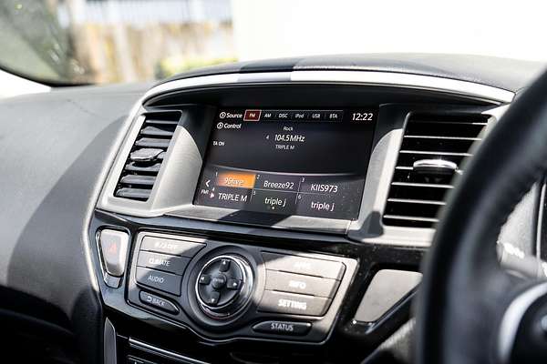 2017 Nissan Pathfinder ST R52 Series II