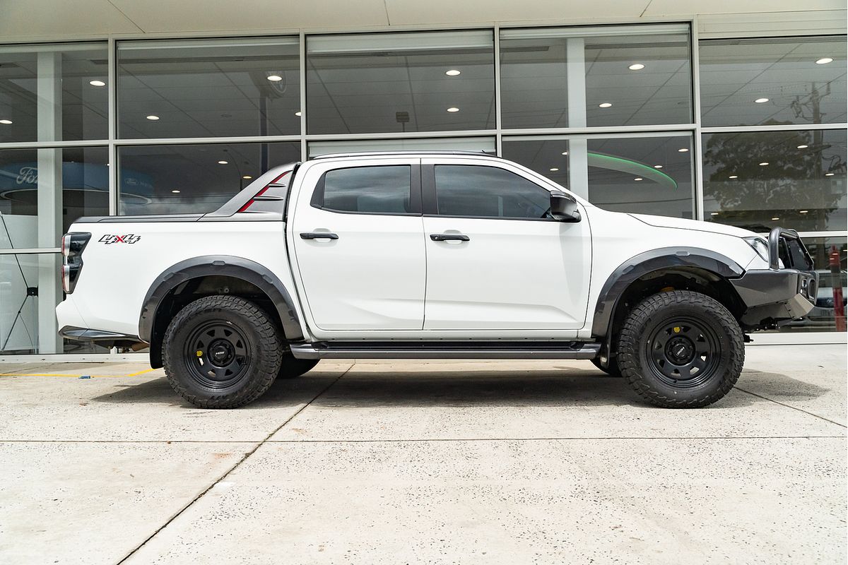 2021 Isuzu D-MAX X-TERRAIN 4X4