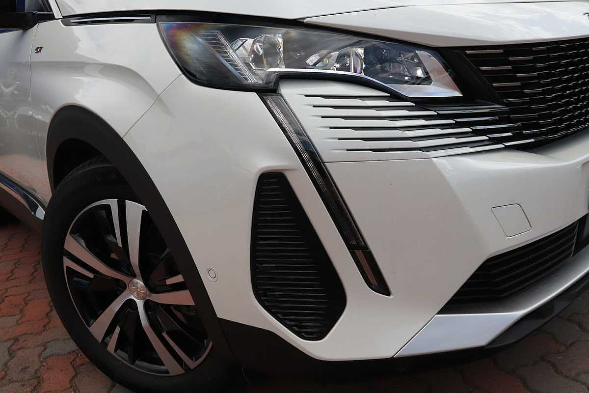 2022 Peugeot 3008 GT P84