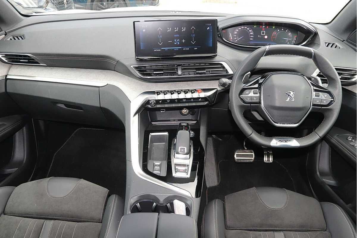 2022 Peugeot 3008 GT P84