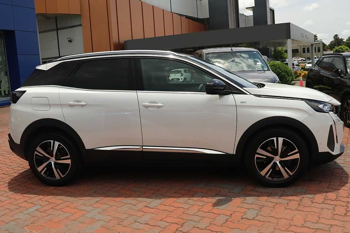 2022 Peugeot 3008 GT P84